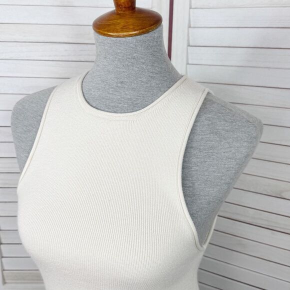 Pretty Little Thing Ribbed Knit Racer Back Crop Tank Top Cream Medium - Picture 5 of 12